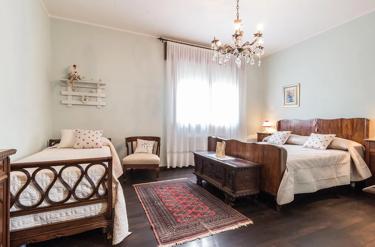 Casa Bibi Villa Cartiera Reali Italy