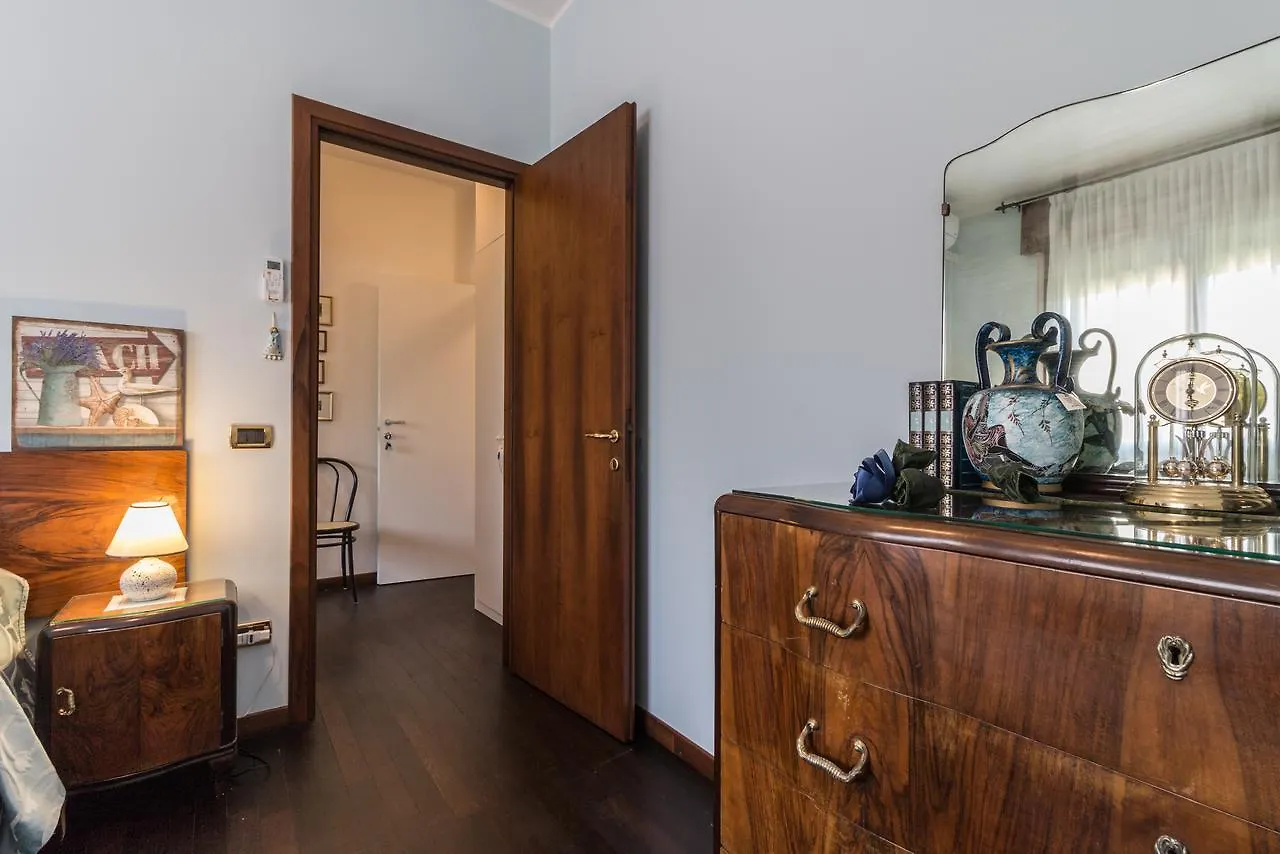 Casa Bibi Villa Cartiera Reali
